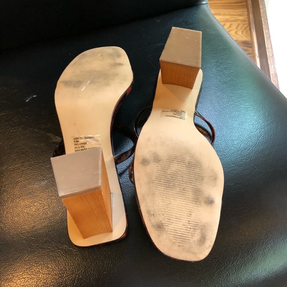 Steve Madden Tortoise Honey Slide Sandal - Picture 6 of 6